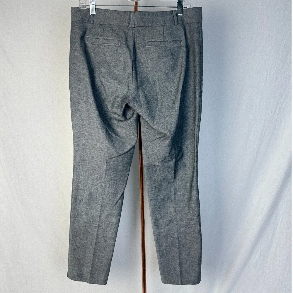 N/A women gray